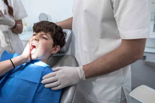 Best Broken Tooth Emergency  in Mallory, WV